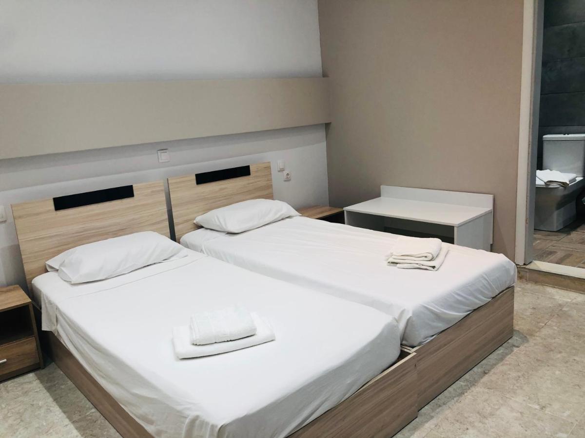 Sotiris Rooms Faliraki Exterior foto